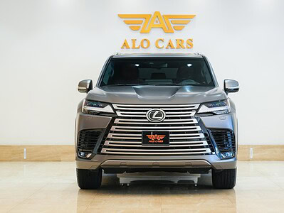 2023 Lexus Lx 600 Signature 3.5L twin-turbo V6 Engine Grey Red SUV