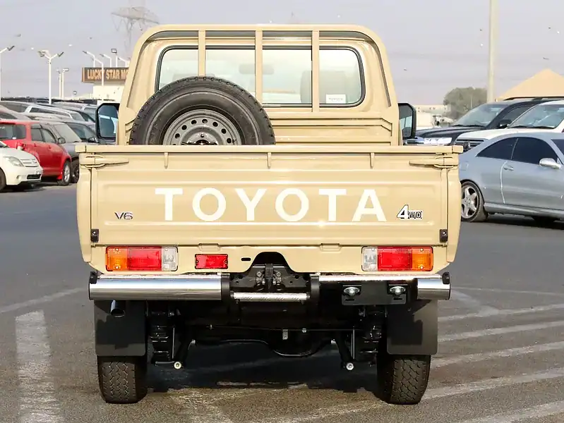 2025 Toyota Land Cruiser 79 series LX 4.0L V6 Cylinder Engine Beige