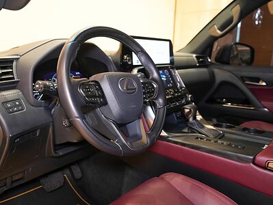 2023 Lexus Lx 600 Signature 3.5L twin-turbo V6 Engine Grey Red SUV