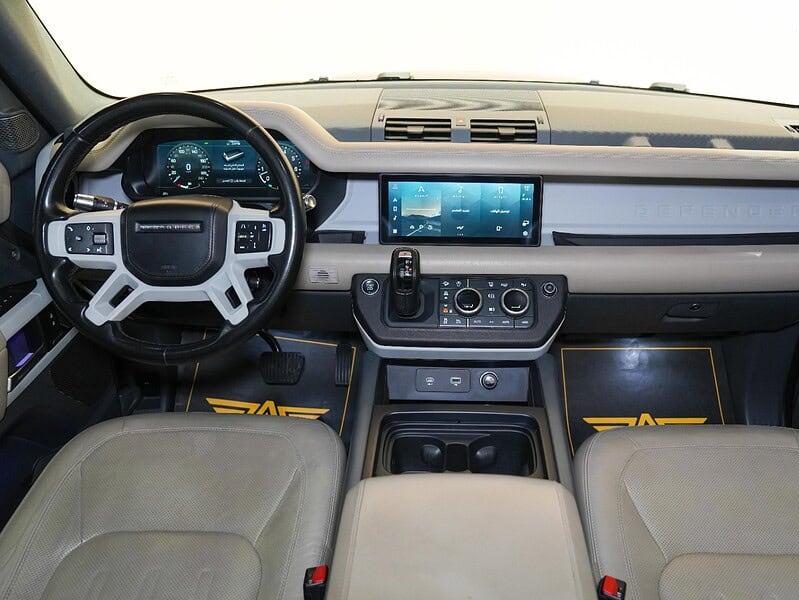 2022 Land Rover Defender HSE 3.0L turbocharged V6 Grey Tan SUV