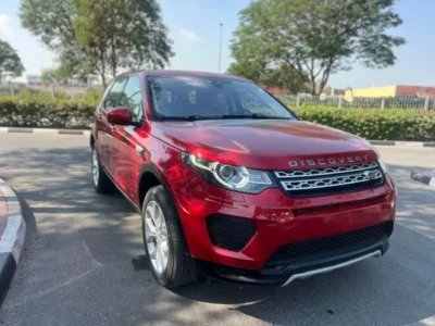 2019 Land Rover Discovery 4 Cylinders Engine Red Beige SUV GCC Specs