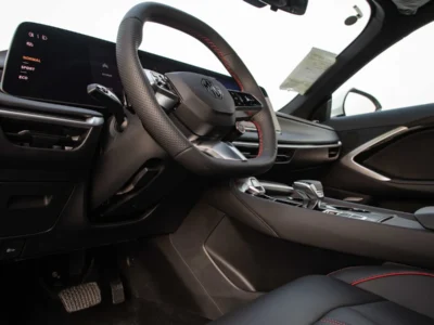 2025 MG 7 ELEGANCE SPORT PACKAGE SPOILER 1.5L 0KM White Green