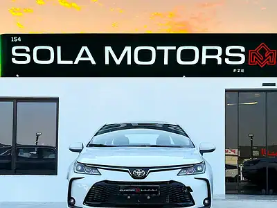 2025 Toyota Corolla SE 1.8L Elite Edition Hybrid 4 Cylinders White Black Sedan