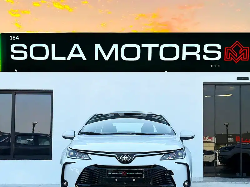 2025 Toyota Corolla SE 1.8L Elite Edition Hybrid 4 Cylinders White Black Sedan