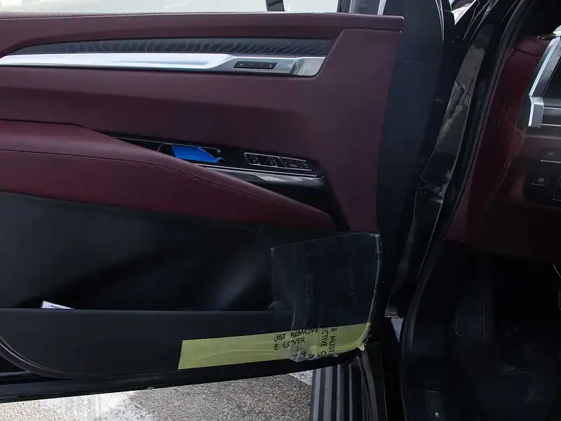 2025 Cadillac Escalade SPORT 6.2 litres V8 Engine GCC Spec Black Red SUV