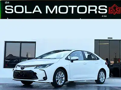 2025 Toyota Corolla SE 1.8L Elite Edition Hybrid 4 Cylinders White Black Sedan