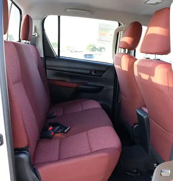 2025 Toyota Hilux Double Cab 2.7 litres 4 Cylinders Engine Petrol White Red