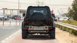 2025 Land Rover Defender X-Dynamic SE 3.0L 6 Cylinders Engine Black Tan SUV