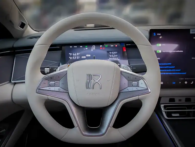 2025 BYD HAN Flagship Edition Electric 650+ KM Silver White Sedan