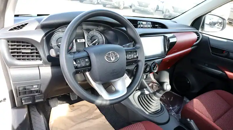 2025 Toyota Hilux SR RWD 2.7 L 4 Cylinders Engine White Red Pick Up Truck