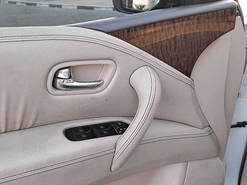 2012 Nissan Patrol LE 5.6 litres V8 Engine Petrol White Beige SUV