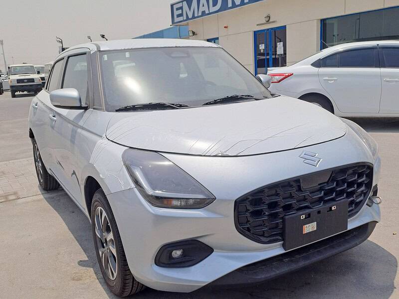 2026 Suzuki Swift 1.2L Hybrid 3 Cylinder Engine Silver Black Hatchback