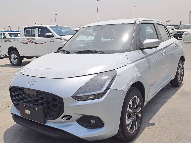 2026 Suzuki Swift 1.2L Hybrid 3 Cylinder Engine Silver Black Hatchback