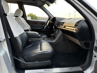 1997 Mercedes-Benz S500 5.0 litres V8 Engine Silver Black Sedan