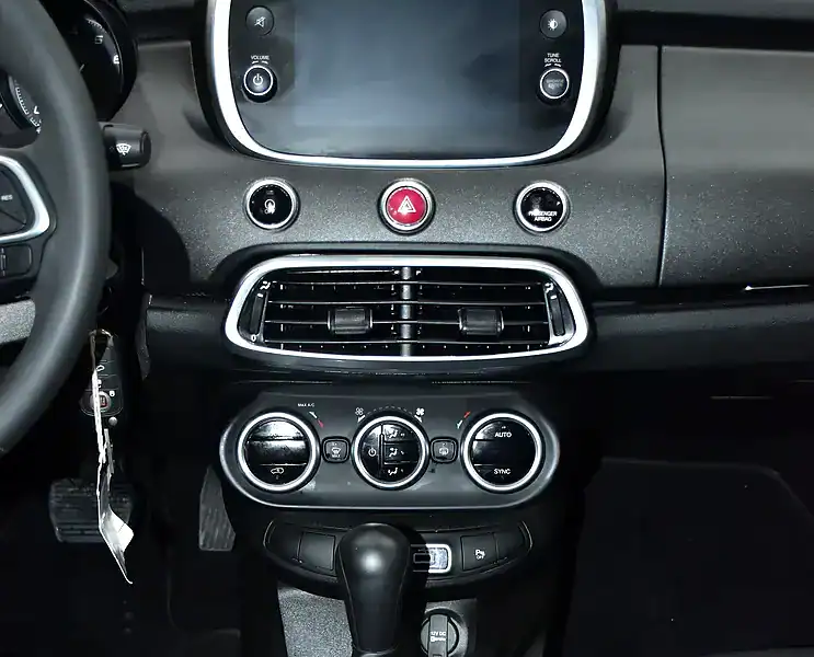 2023 Fiat 500X City Cross 4 Cylinders Engine Red Black Crossover GCC Specs