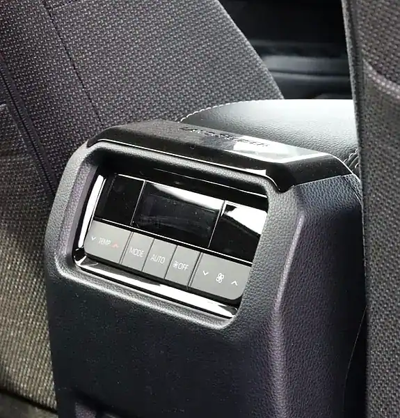 2025 Toyota Prado Other 2.4 litres 4 Cylinders Engine Petrol Black SUV