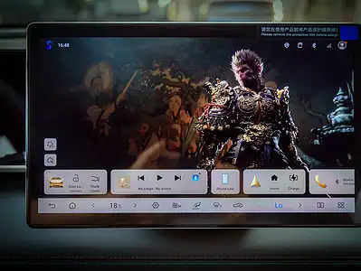 2025 BYD Qin L DM-i Hybrid 4 Cylinders Green Black Sedan FWD