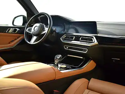 2019 BMW X5 Xdrive 40i 6 Cylinder Engine White Tan SUV GCC Specs