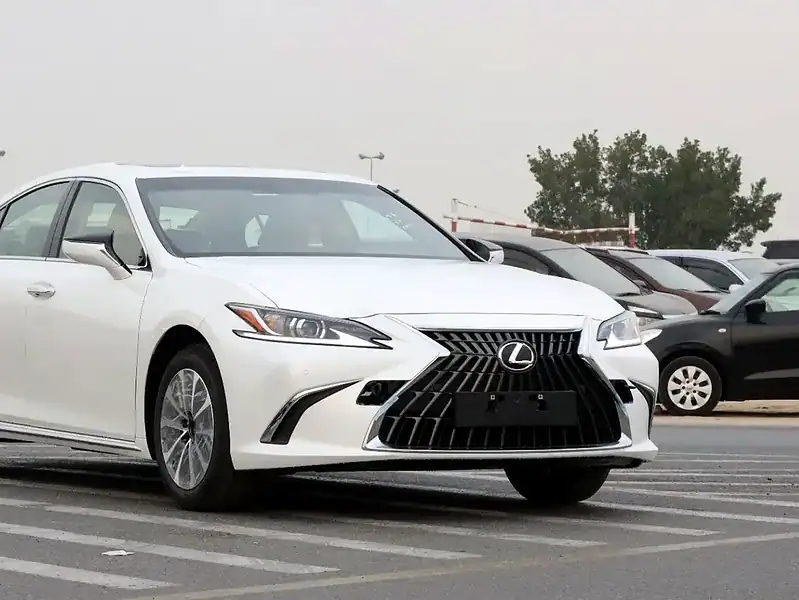 2025 Lexus ES-Series 2.5L SEDAN Other Hybrid 4 Cylinder Engine White Tan