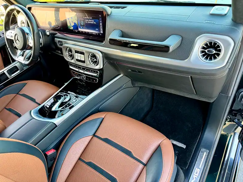 2019 Mercedes-Benz G-Class G 63 AMG 4.5 Grade 8 Cylinders Engine Green Brown SUV