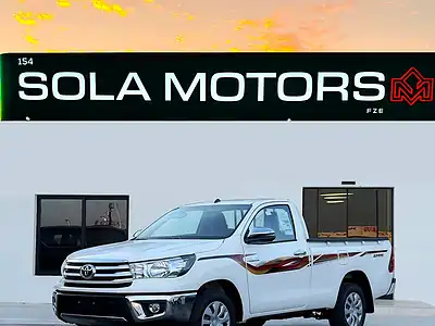 2025 Toyota Hilux Single Cab 4 Cylinder Engine White Maroon Truck Manual