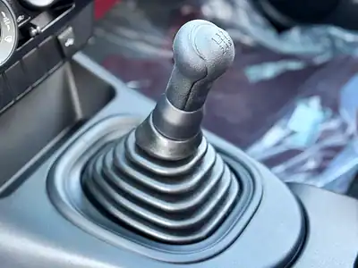 2025 Toyota Hilux Single Cab 4 Cylinder Engine White Maroon Truck Manual