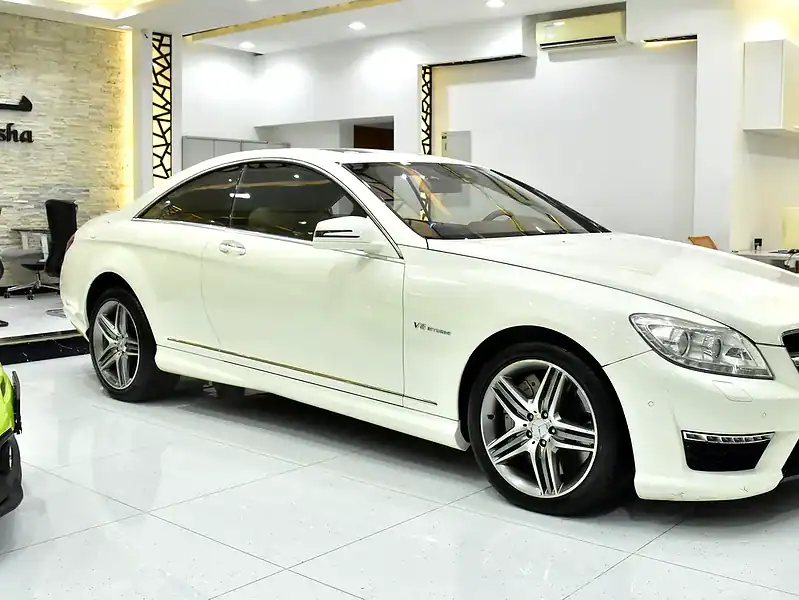 2011 Mercedes-Benz CL-Class CL 63 AMG 8 Cylinders Engine White Beige Coupe
