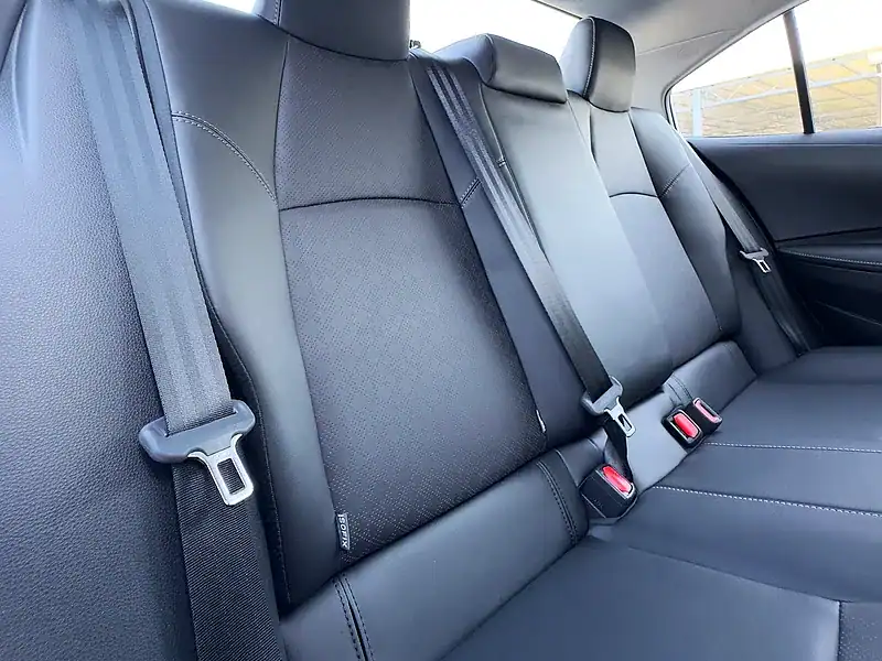 2025 Toyota Corolla SE 1.8L Elite Edition Hybrid 4 Cylinders White Black Sedan