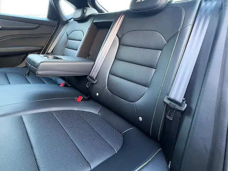 2025 MG MG6 Black Edition 4 Cylinders Engine Grey Black Sedan FWD