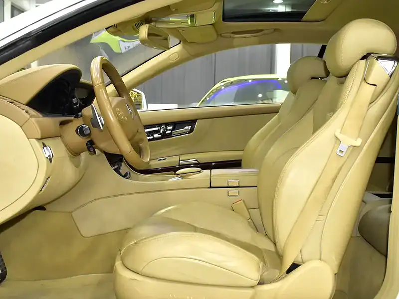 2011 Mercedes-Benz CL-Class CL 63 AMG 8 Cylinders Engine White Beige Coupe