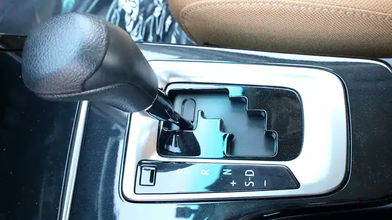 2025 Toyota Fortuner SR5 2.7L 4 Cylinders Engine Petrol Black Beige GCC Specs