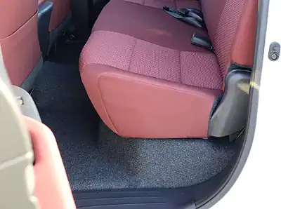 2025 Toyota Hilux Double Cab 2.7 litres 4 Cylinders Engine Petrol White Red