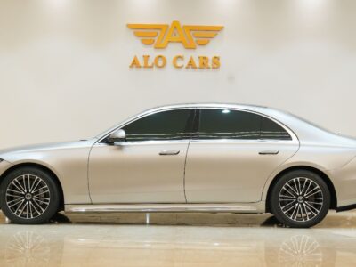 2021 Mercedes-Benz S 580 4Maticc 4.0-liter V8 Engine Grey Black AWD