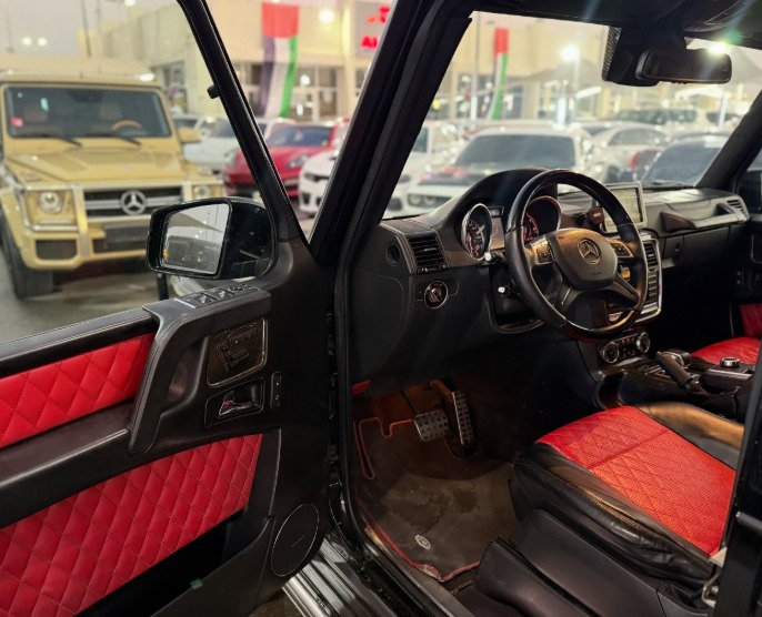 2013 Mercedes-Benz G63 AMG 5.5L V8 AMG Full Carbon Fiber Black Red