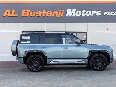 2024 YangWang U8 Other Hybrid 4 Cylinders Engine Green Orange SUV