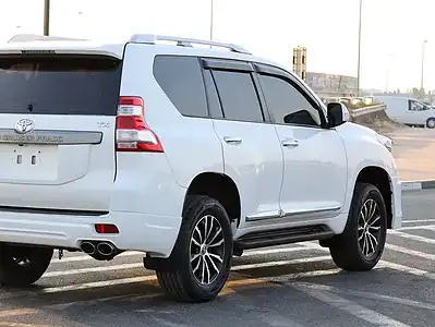 2015 Toyota Prado TX 4 Cylinders Engine Petrol White Beige SUV GCC Specs