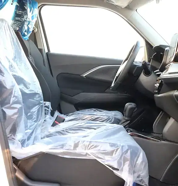 2026 Suzuki Swift GLX 1.2L 4 Cylinders Engine Petrol White Black SUV FWD