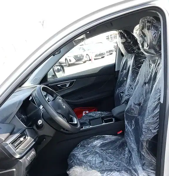 2025 Chery Tiggo 4 Other 3 Cylinders Engine Petrol Silver Black SUV GCC Specs