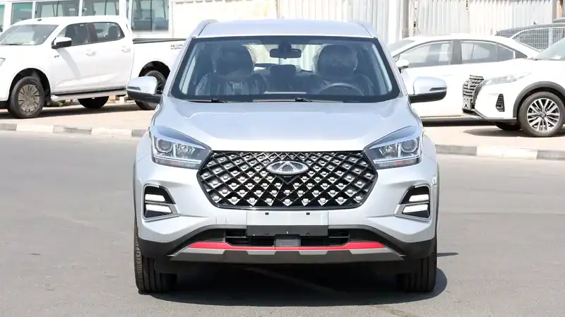2025 Chery Tiggo 4 Other 3 Cylinders Engine Petrol Silver Black SUV GCC Specs