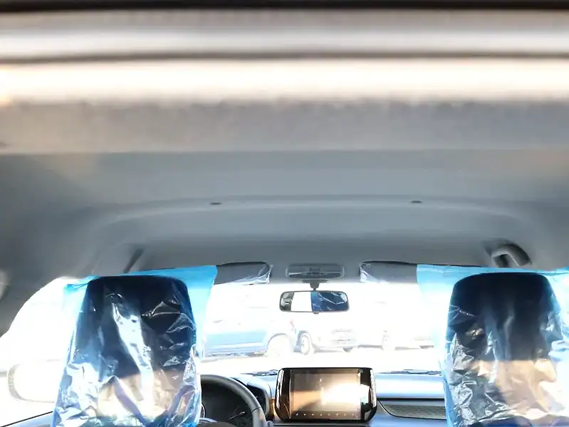 2026 Suzuki Swift GLX 1.2L 4 Cylinders Engine Petrol White Black SUV FWD