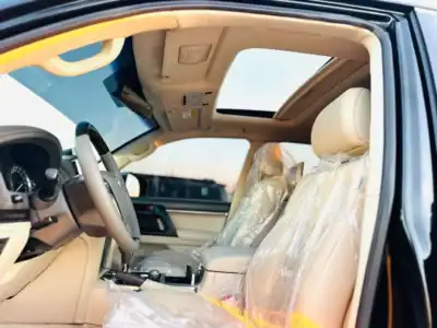 2019 Toyota Land Cruiser GXR 4.0L 6 Cylinders Engine Black Beige SUV GCC