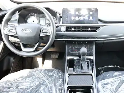 2025 Chery Tiggo 4 Other 3 Cylinders Engine Petrol Silver Black SUV GCC Specs