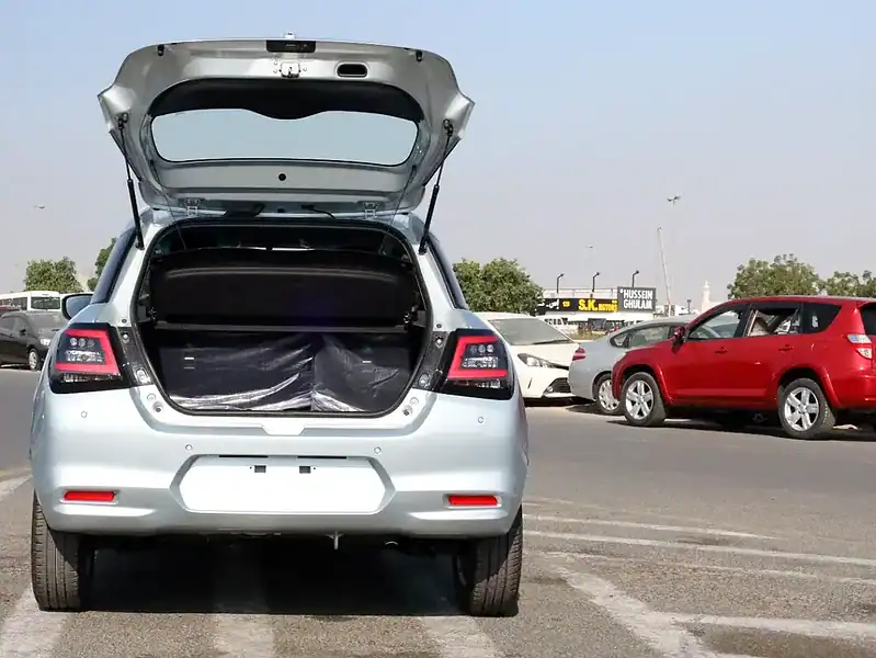 2026 Suzuki Swift GLX 1.2L 4 Cylinders Engine Petrol Silver Black SUV FWD