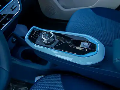 2024 Changan E-Star Full Option 250 - 350 KM White Blue Hatchback