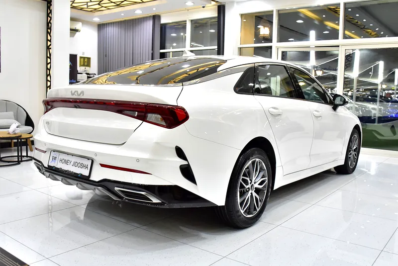 2023 Kia K5 STD 4 Cylinders Engine Petrol White Beige Sedan GCC Spec
