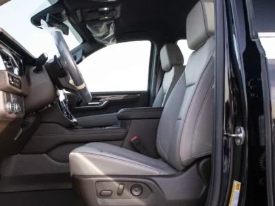 2025 GMC Yukon Elevation 5.3 litre V8 Engine GCC Spec Black Grey SUV