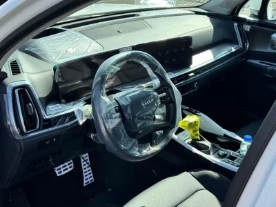 2026 Kia Sorento EX Prestige 2.5L 4 Cylinders Engine Petrol 4WD White Black SUV