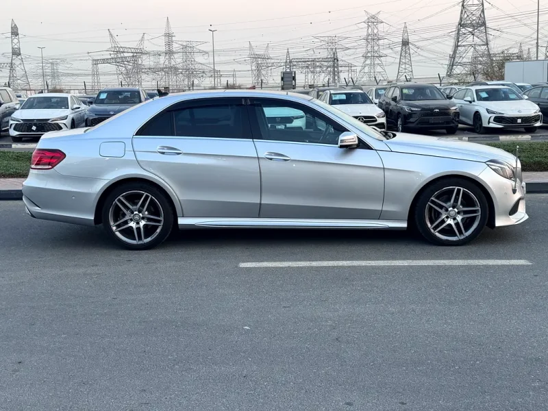 2015 Mercedes-Benz E-Class E 300 4matic 6 Cylinders Engine Silver Black Sedan