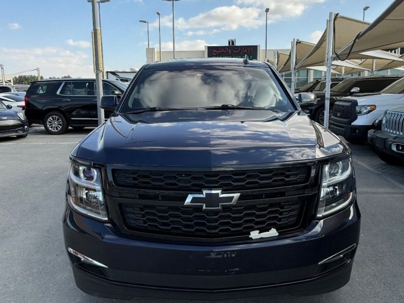 2018 Chevrolet Tahoe 1LT 5.3L 8 Cylinders Engine Blue Black SUV