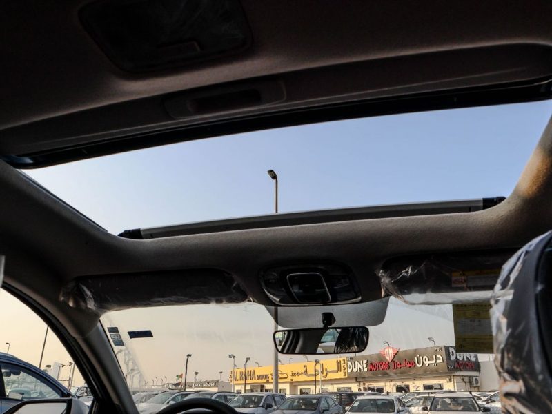 2025 Hyundai Elantra Elite 1.5L4 Cylinders Engine Petrol White Black Sedan